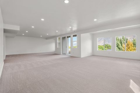 Tiny photo for 626 N LEGEND CIR #479, Mapleton, UT 84664 (MLS # 2143481)