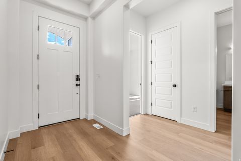 Tiny photo for 626 N LEGEND CIR #479, Mapleton, UT 84664 (MLS # 2143481)