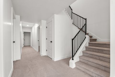 Tiny photo for 626 N LEGEND CIR #479, Mapleton, UT 84664 (MLS # 2143481)