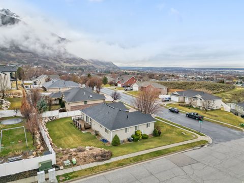 Tiny photo for 2838 N 1375 E, North Ogden, UT 84414 (MLS # 2140479)