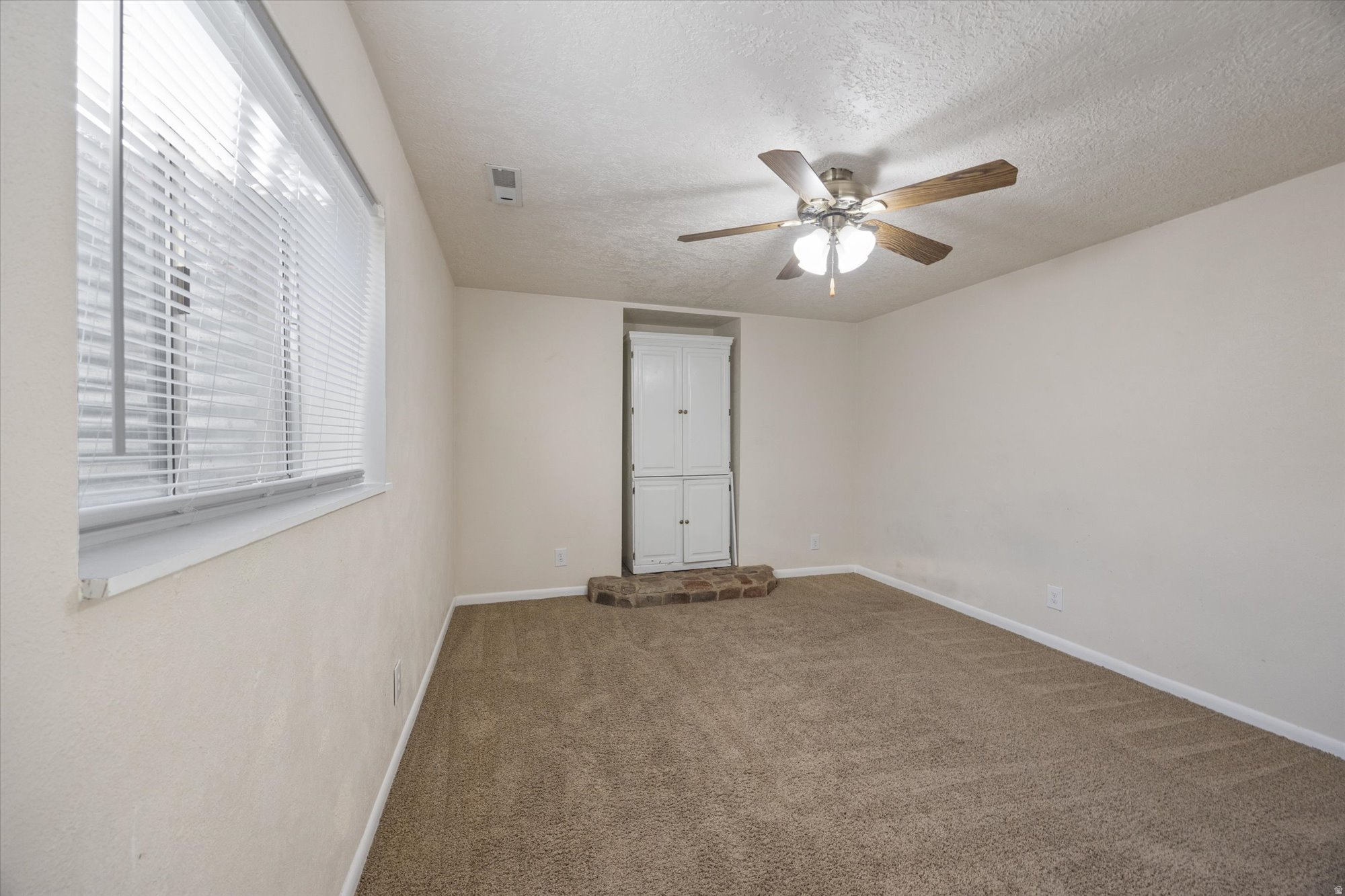 HIDDEN VALE - Residential