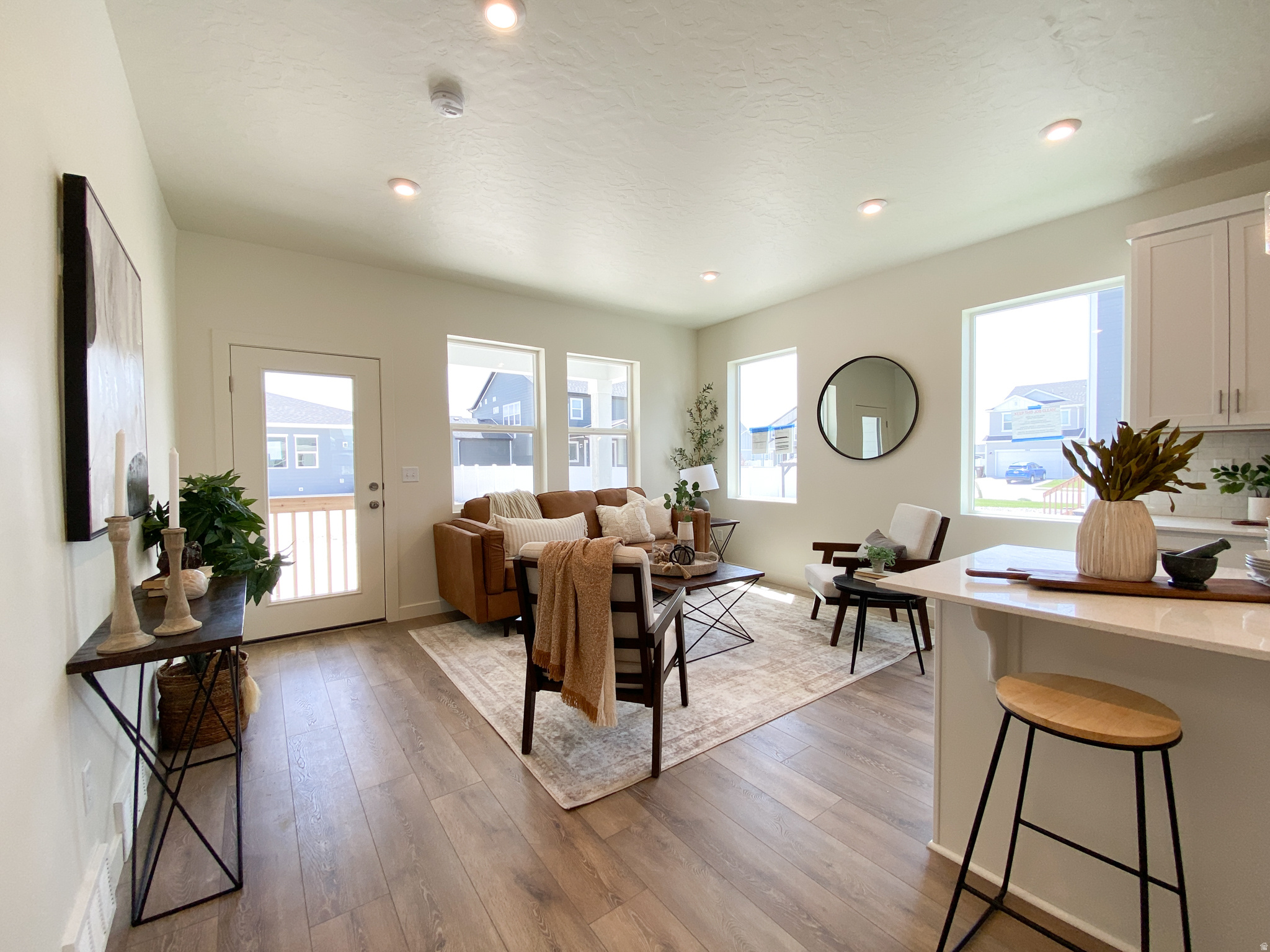 RIVERSIDE ESTATES - Residential