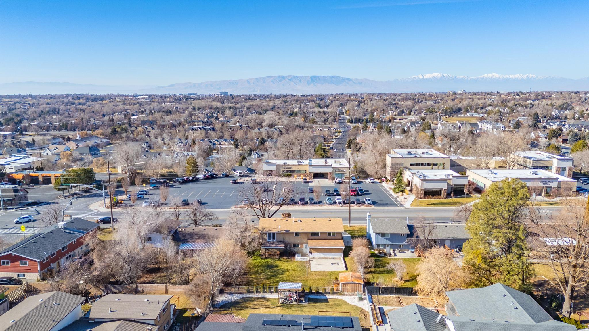 CANYON MEADOWS - Residential