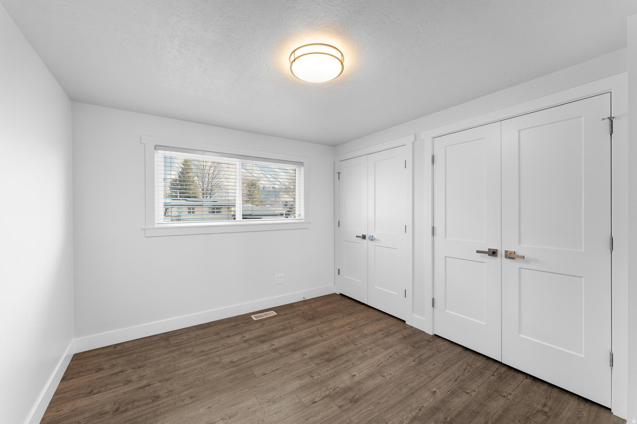 CANYON MEADOWS - Residential