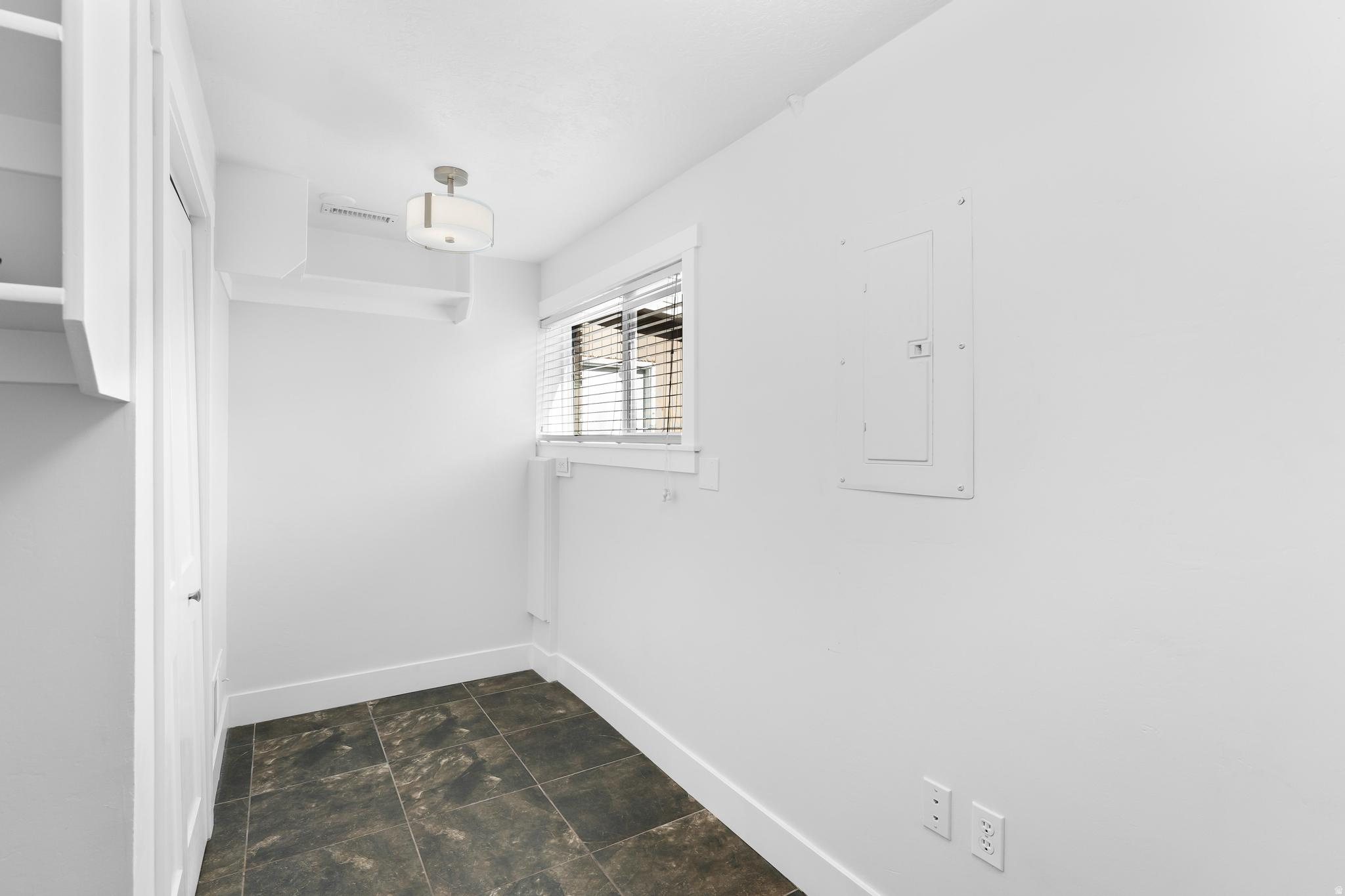 CANYON MEADOWS - Residential