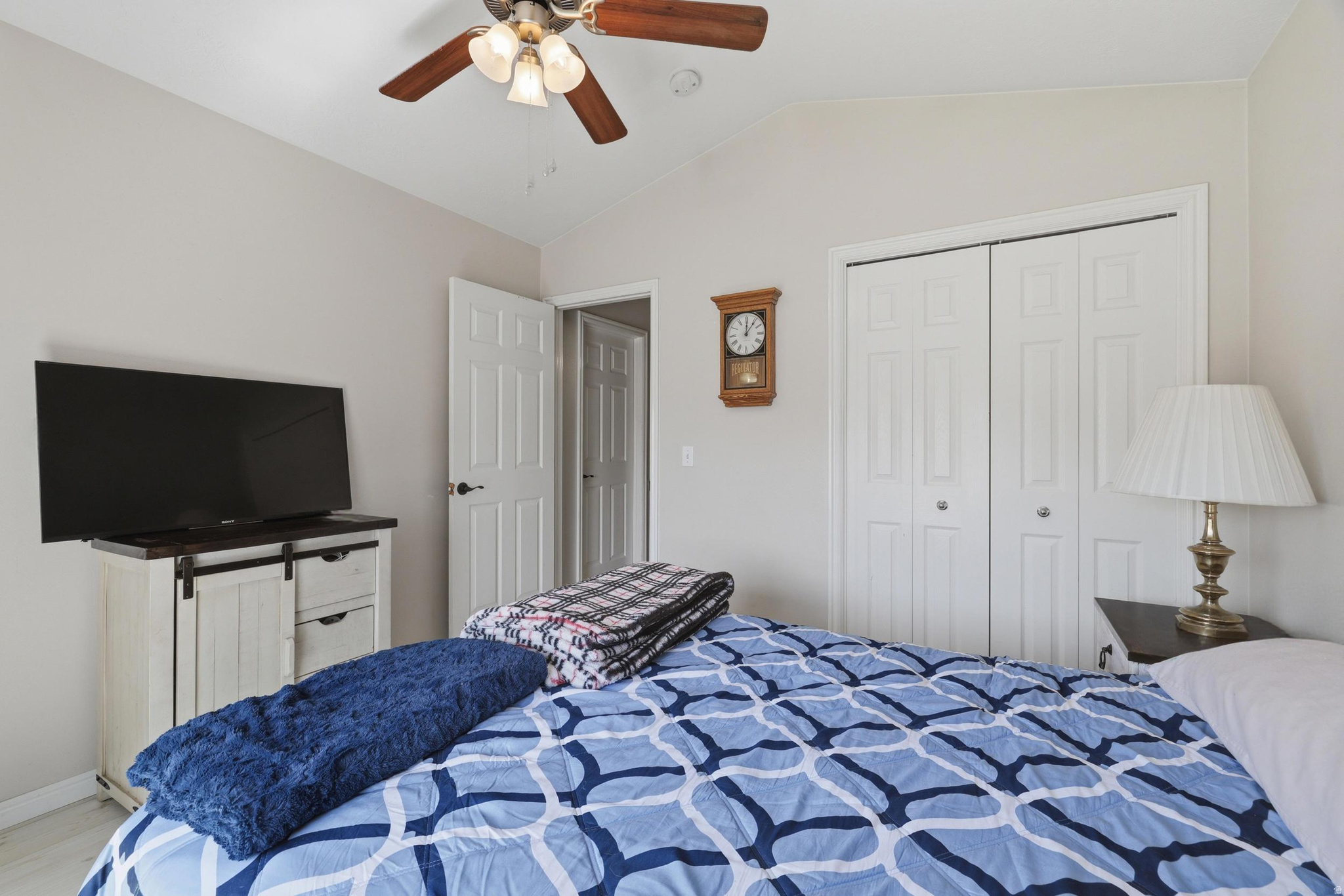 COTTON MANOR 1 - Residential