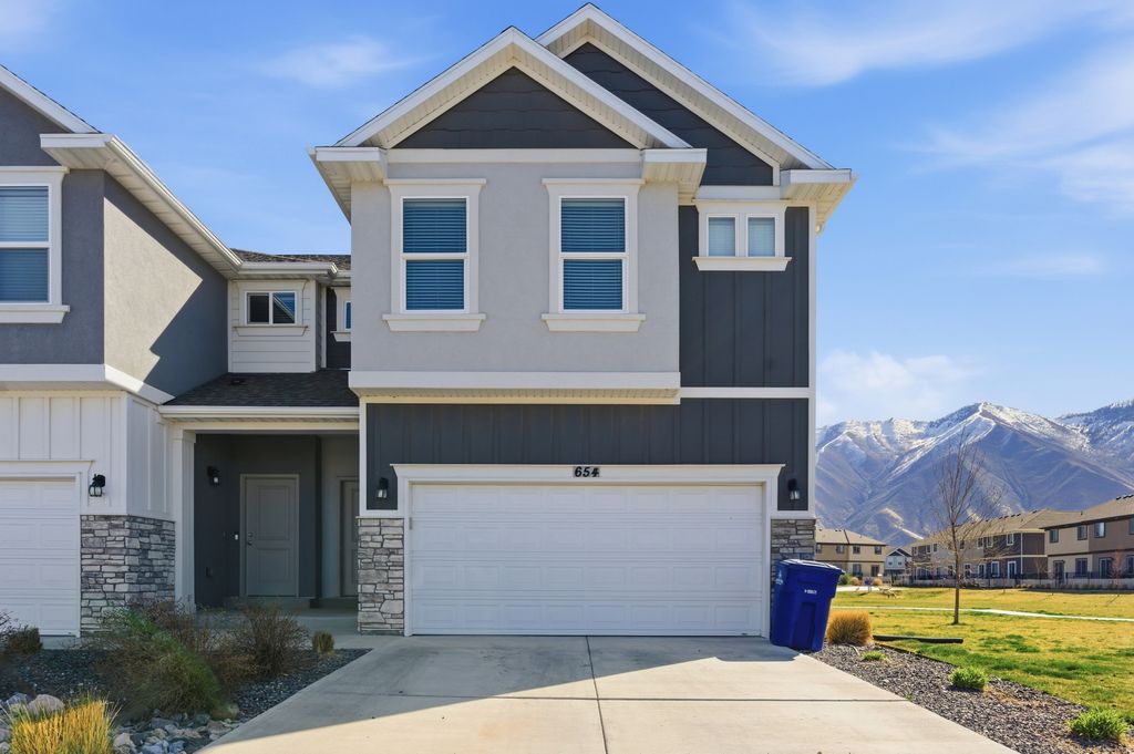 Photo of 654 N 2560 E, Spanish Fork, UT 84660 (MLS # 2145075)