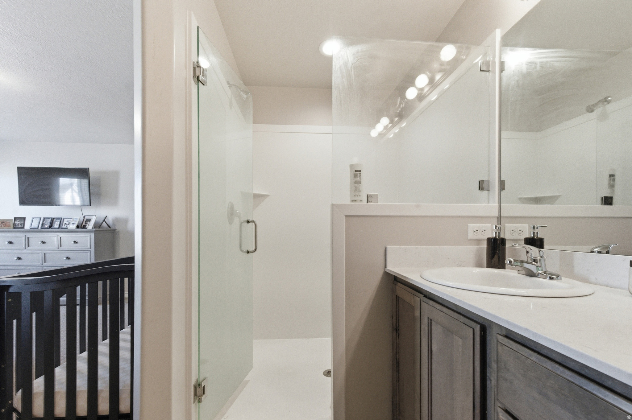 LEGACY TOWNHOMES - Residential