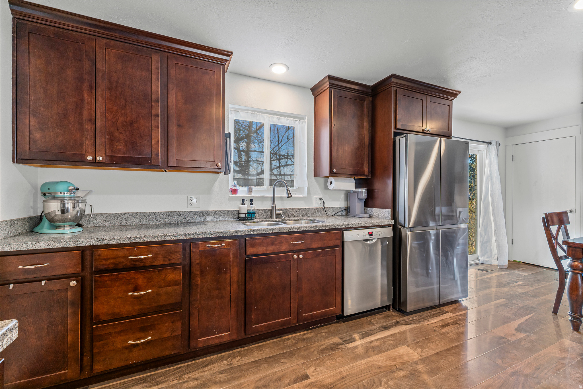 SALEM HILLS - Residential