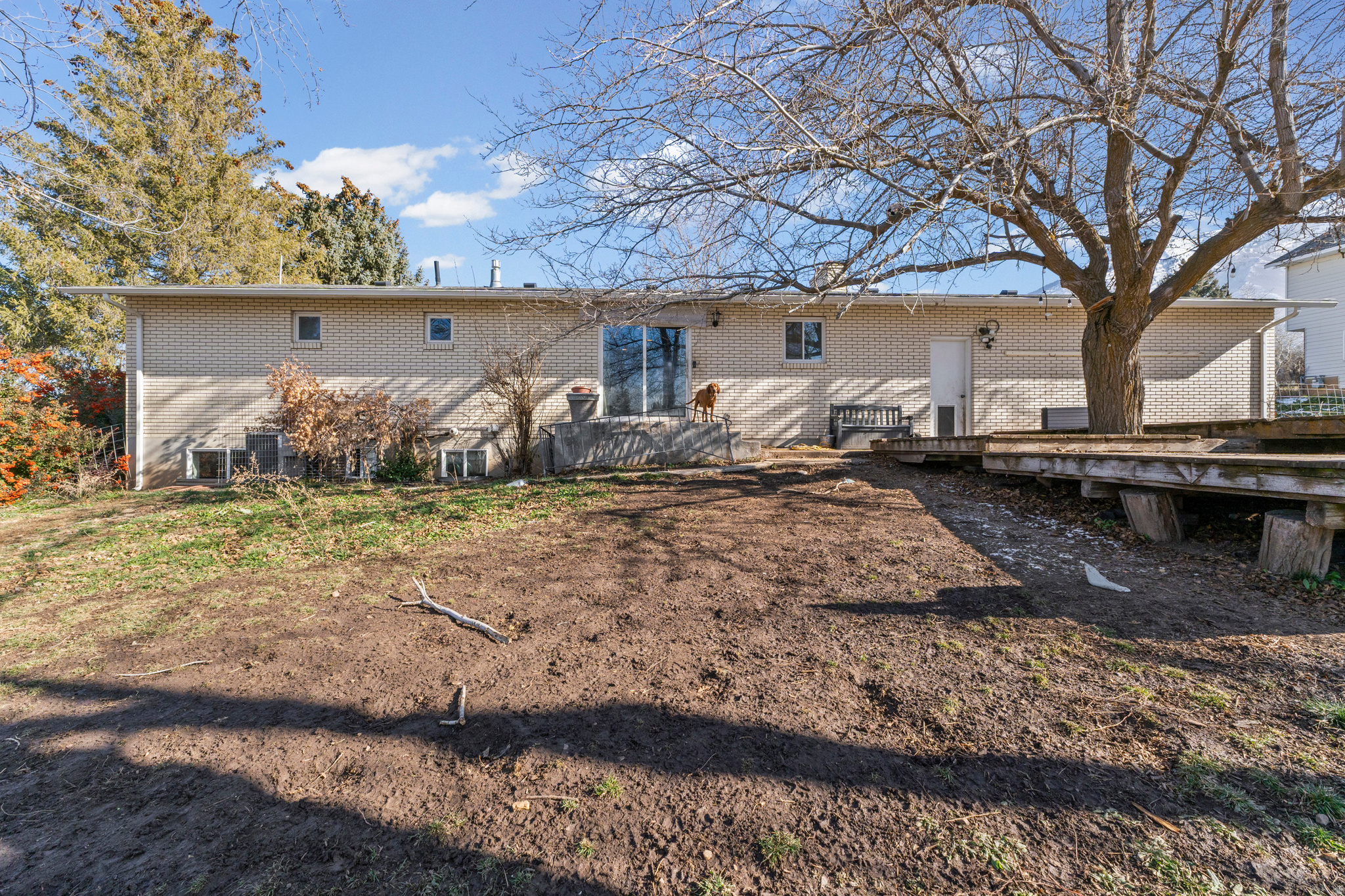 SALEM HILLS - Residential