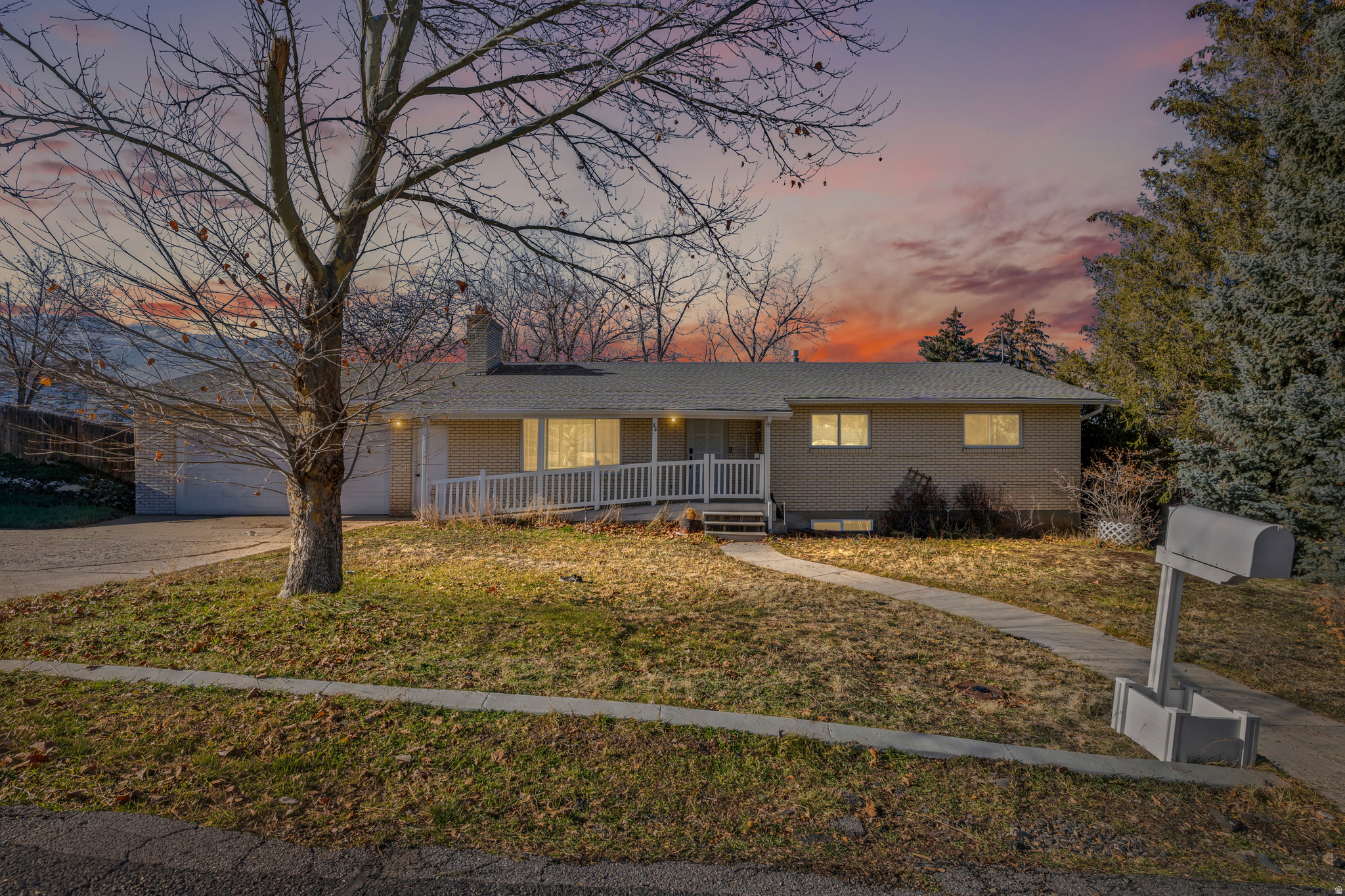 SALEM HILLS - Residential