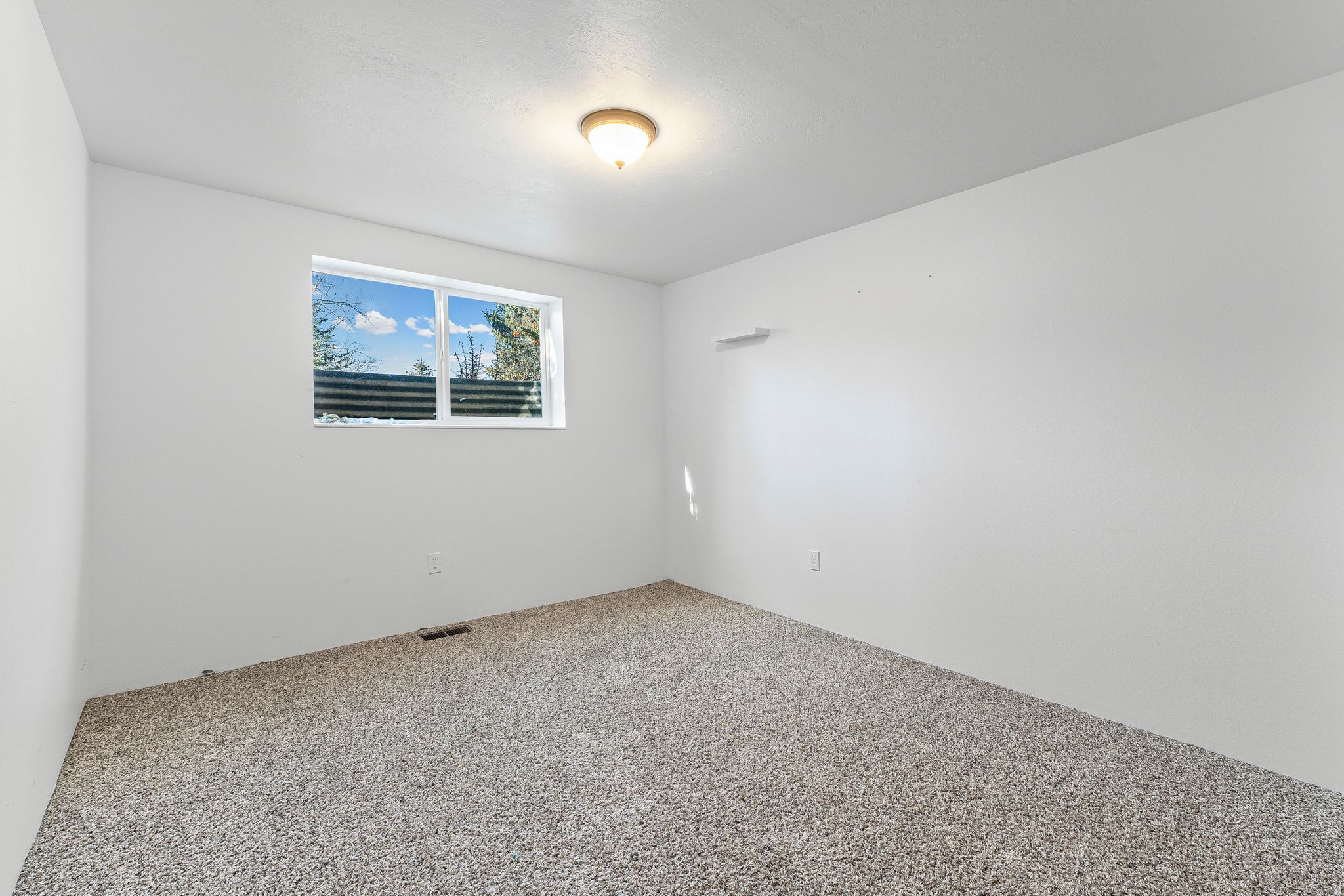 SALEM HILLS - Residential