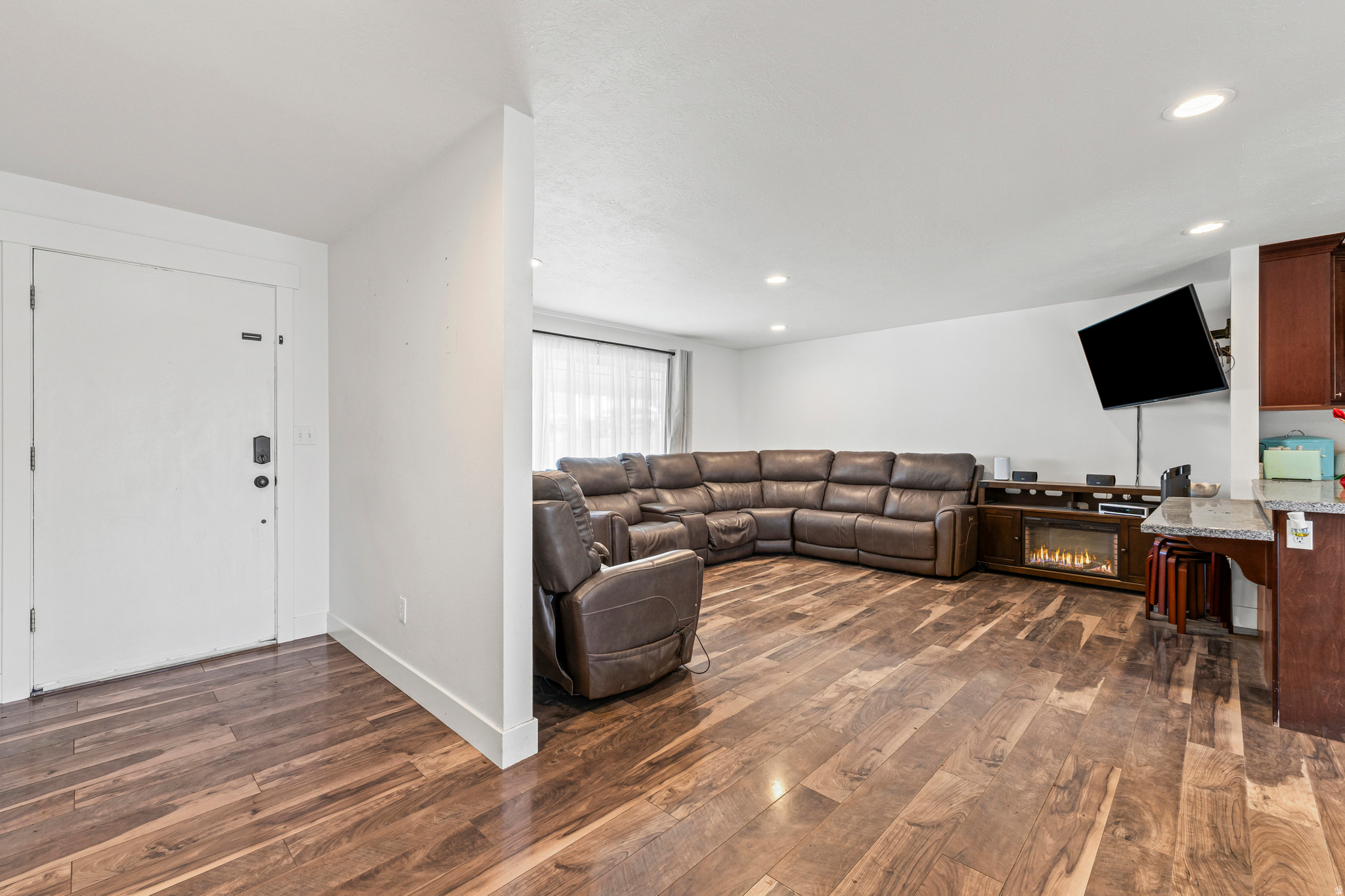 SALEM HILLS - Residential