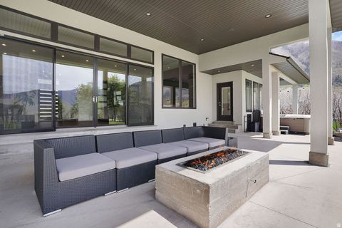 Tiny photo for 755 S OAK DR, Woodland Hills, UT 84653 (MLS # 2152821)