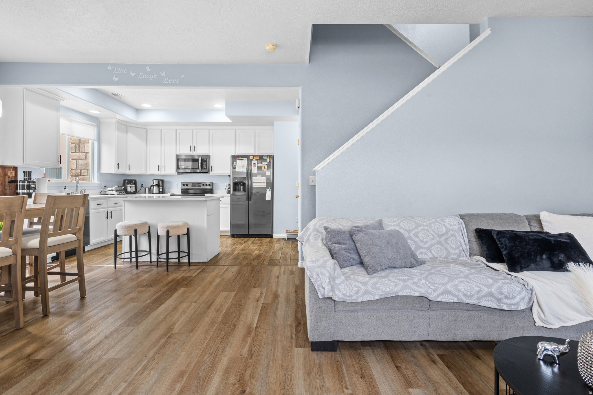 TOWNS AT HUNTER VILLAGE - Residential