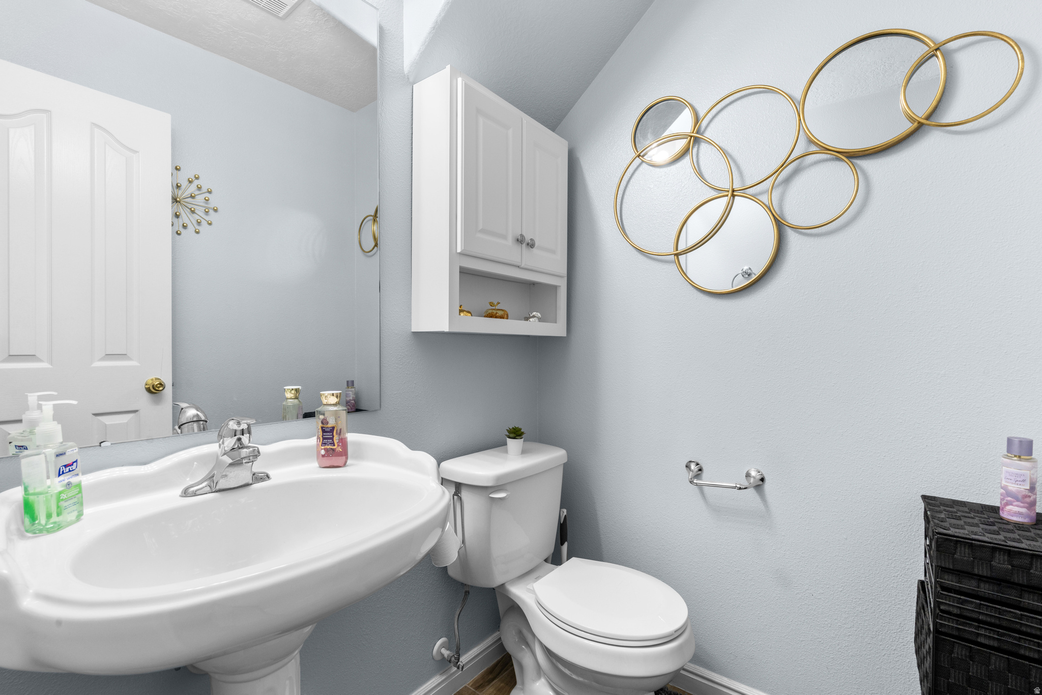 TOWNS AT HUNTER VILLAGE - Residential