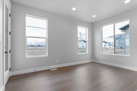 Tiny photo for 5022 W GREEN ASH LN, Highland, UT 84003 (MLS # 2136572)