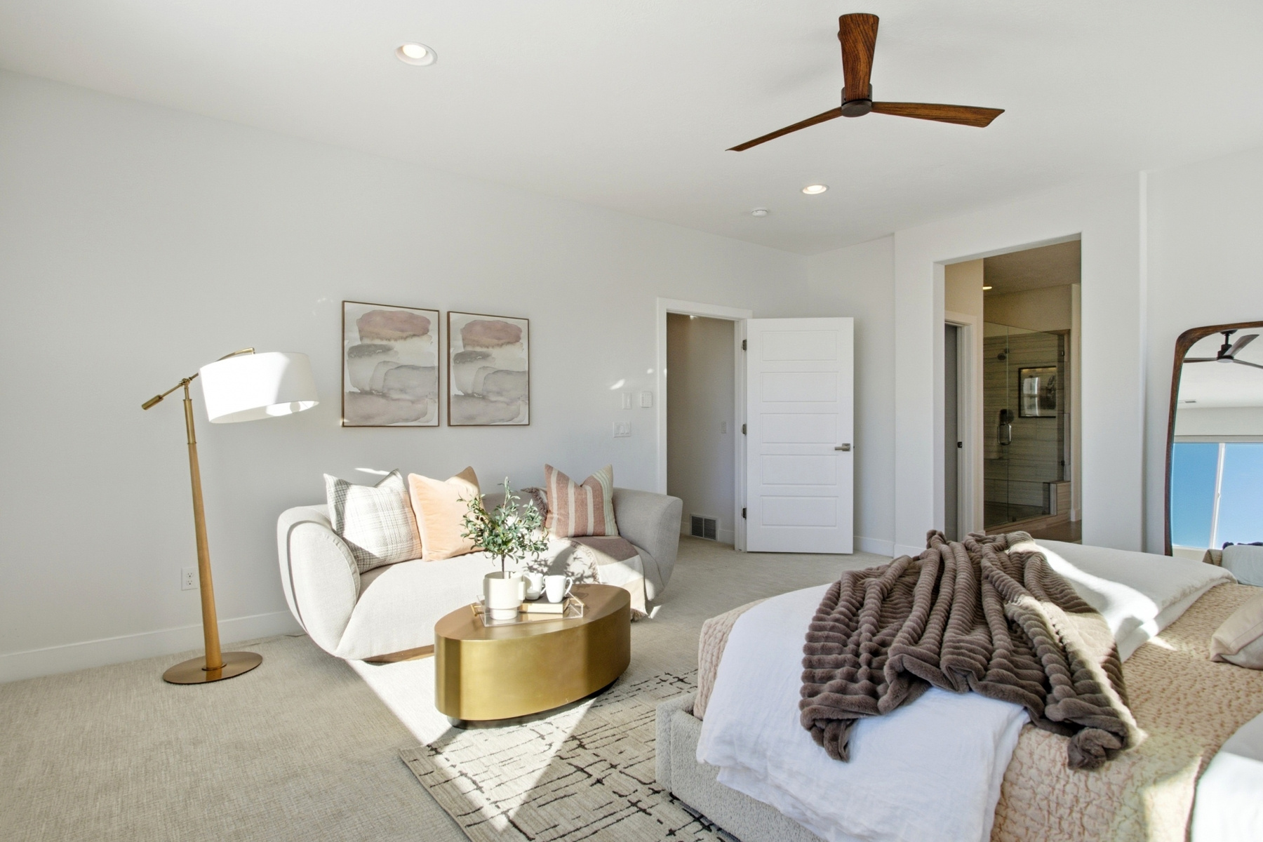 EAST CREEK - Residential