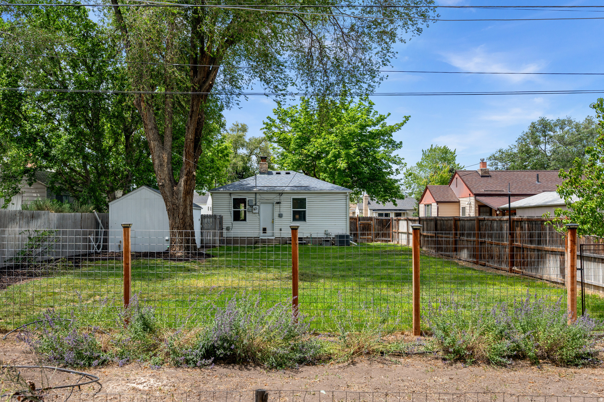 VILLAGE GARDENS - Residential