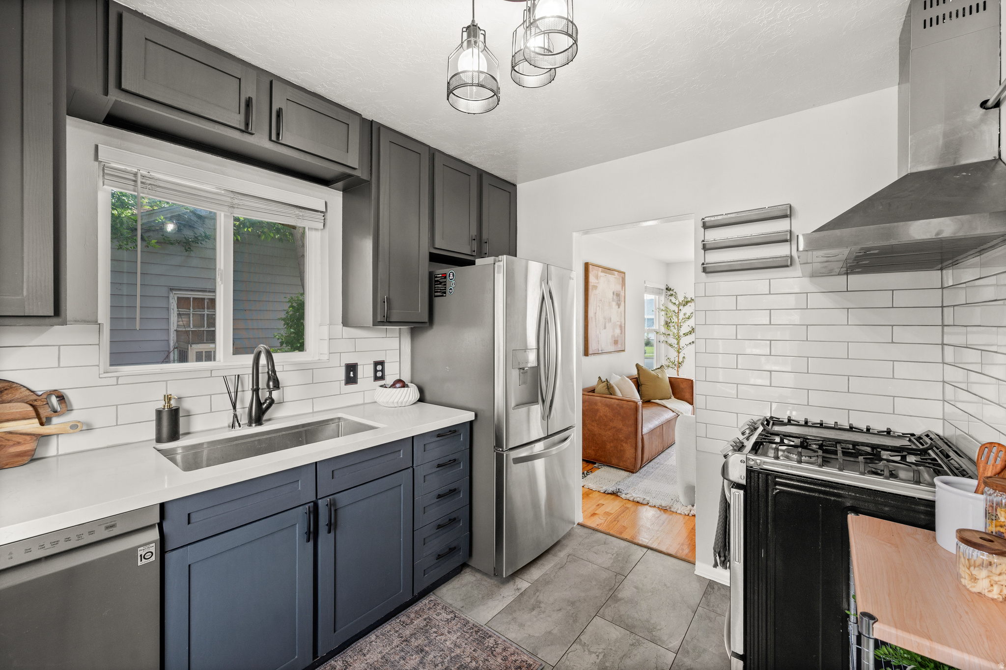 VILLAGE GARDENS - Residential