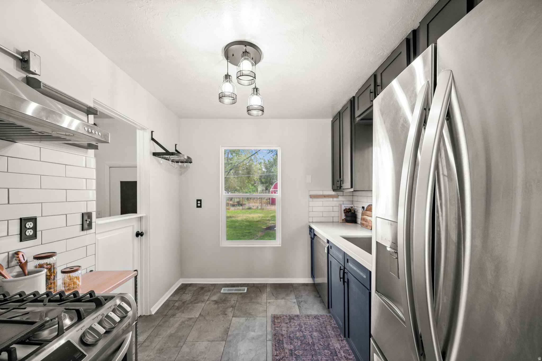 VILLAGE GARDENS - Residential