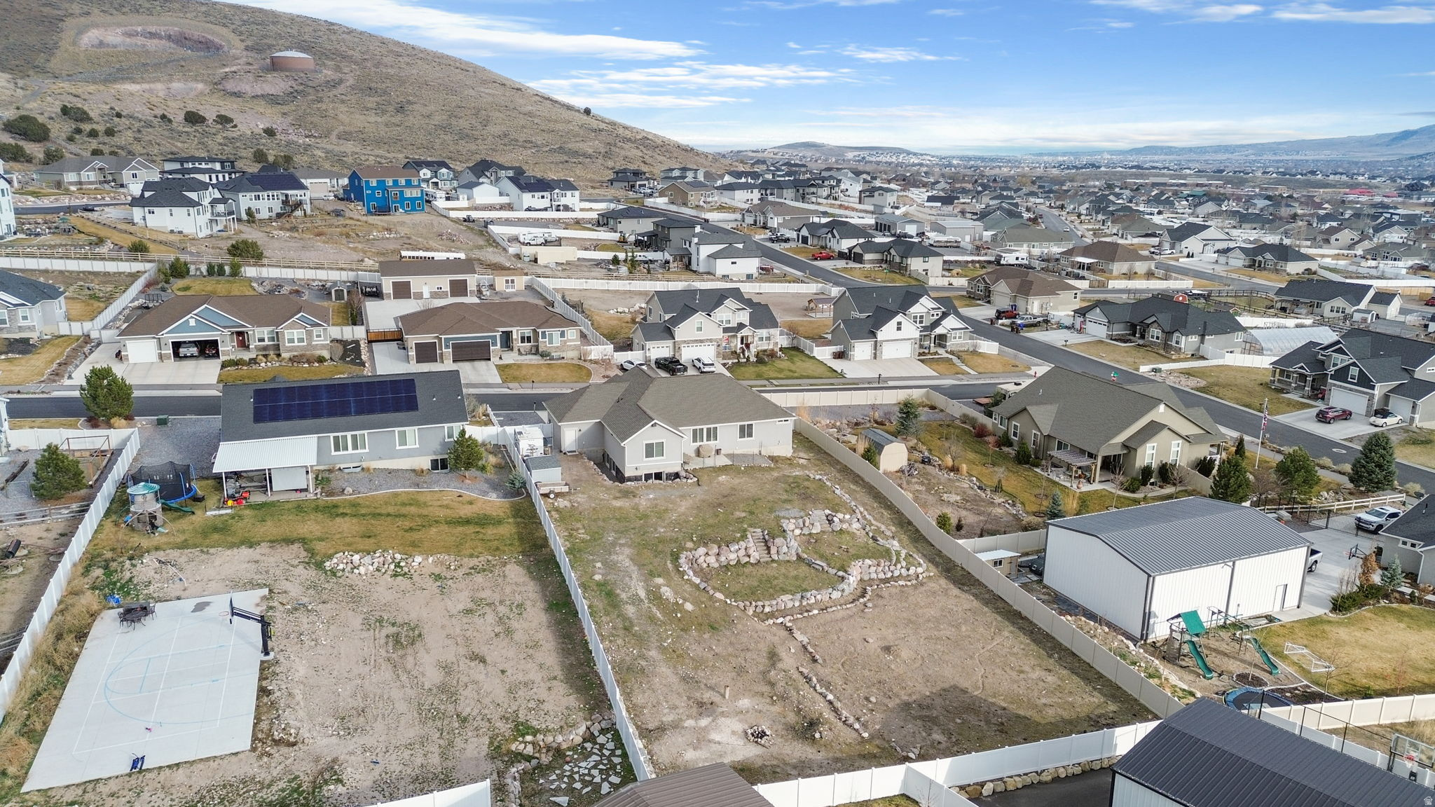 VALLEY VIEW - Residential