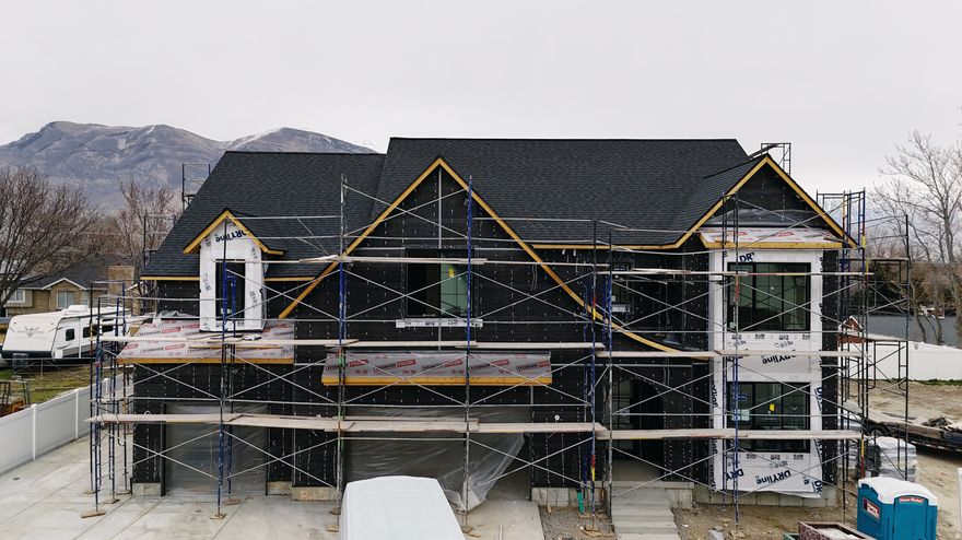 The Avery Floor Plan in Beck Hill Side Neighborhood We are almost sold out in this neighborhood. This stunning transitional two-story home features a breathtaking two-story family room with an abundance of windows, allowing you to bask in natural light and enjoy spectacular views. The home boasts a luxurious butler's pantry with custom cabinetry, a 48" commercial gas range, and a built-in twin fridge/freezer combo-perfect for entertaining and everyday living .Quartz counter tops, White Oak engineered Hardwood floors and so much more.. Basement entrance and it is Scheduled for completion on the first part of March, this home is a must see!