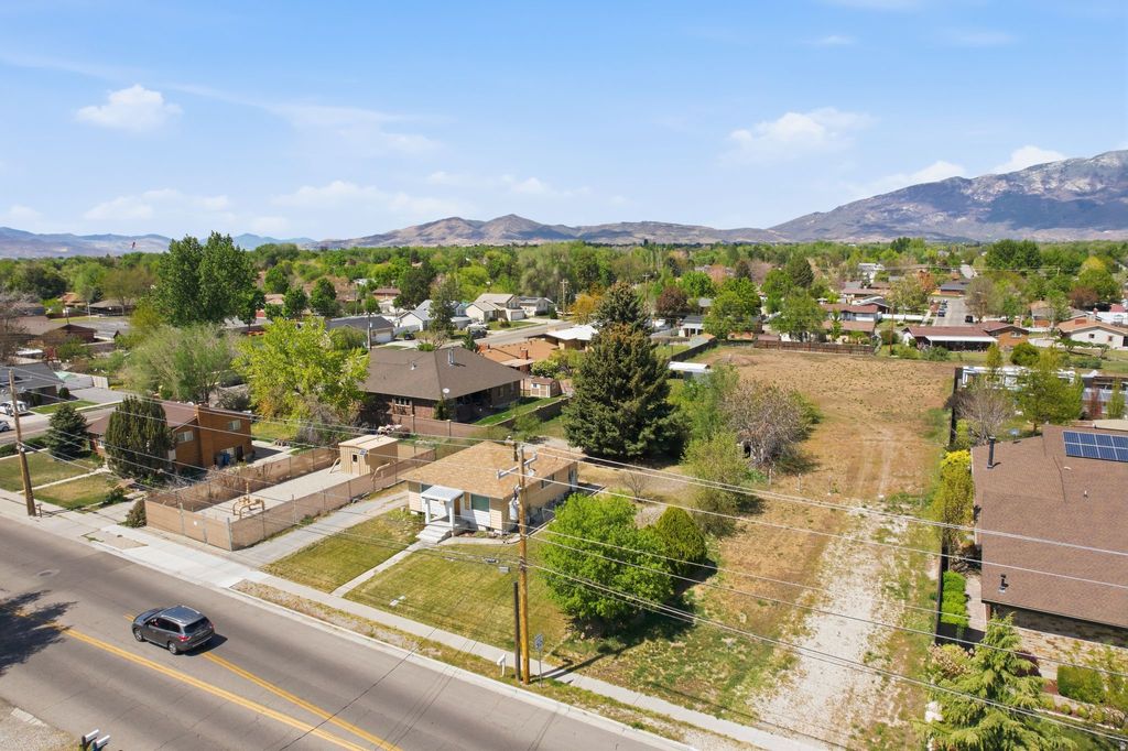 Photo of 527 E 300 N, American Fork, UT 84003 (MLS # 2156523)