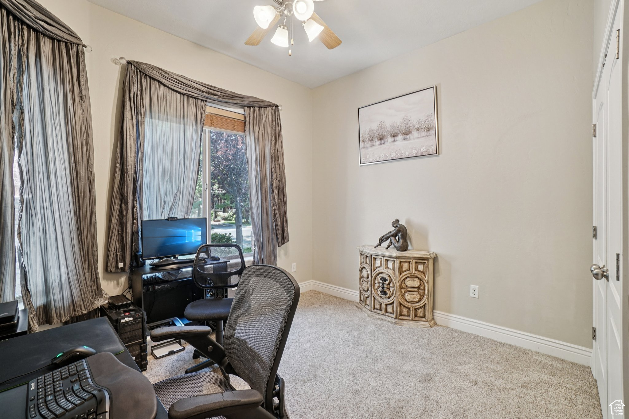 GOLDEN POND @ SLEEPY - Residential Income