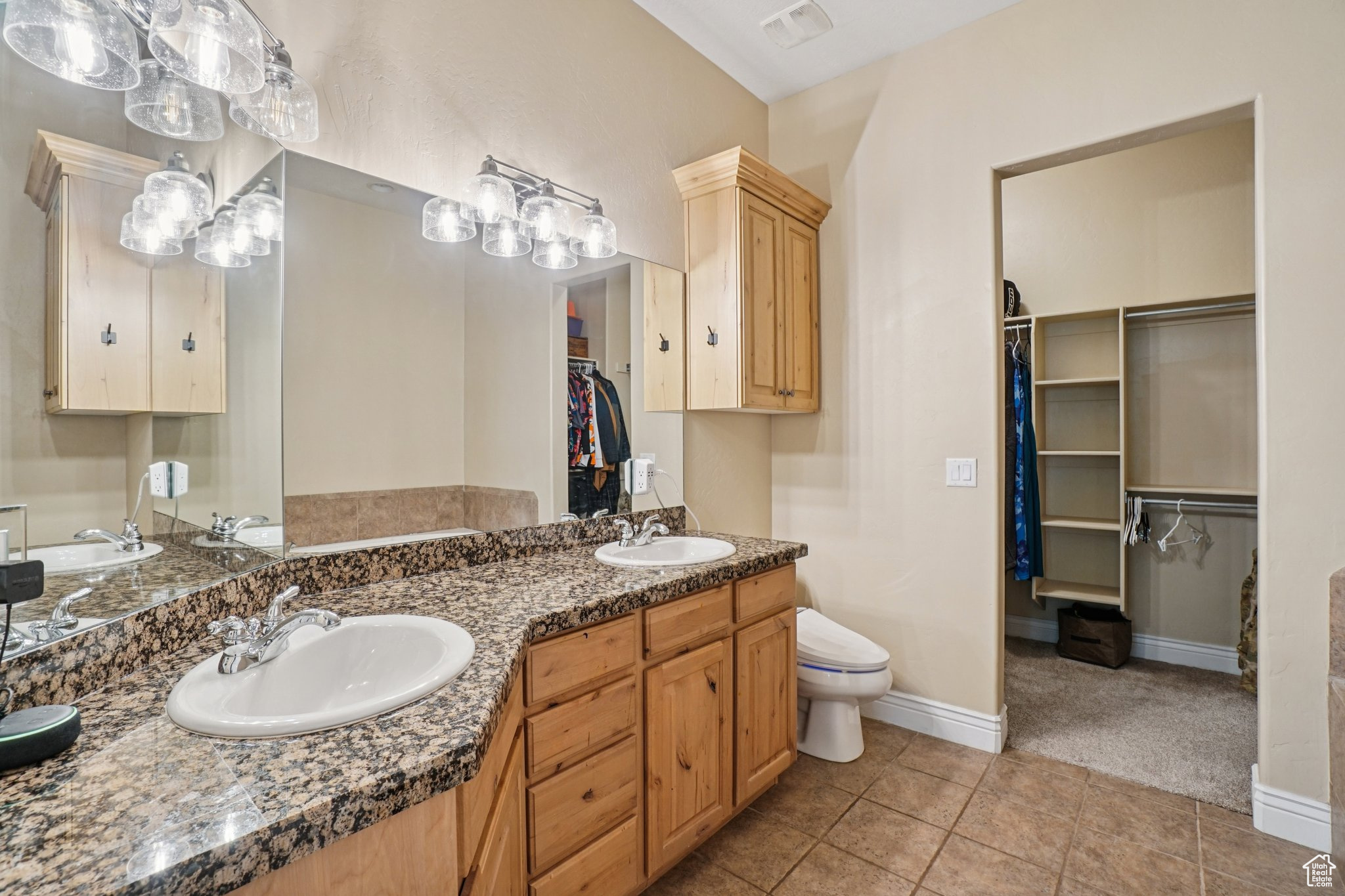 GOLDEN POND @ SLEEPY - Residential Income