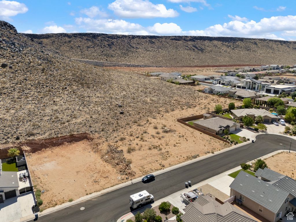 Photo of 2393 S 3330 W, Hurricane, UT 84737 (MLS # 2119346)