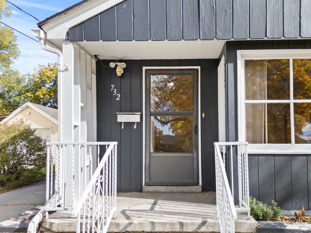 Photo of 732 N 500 E, Logan, UT 84321 (MLS # 2118706)