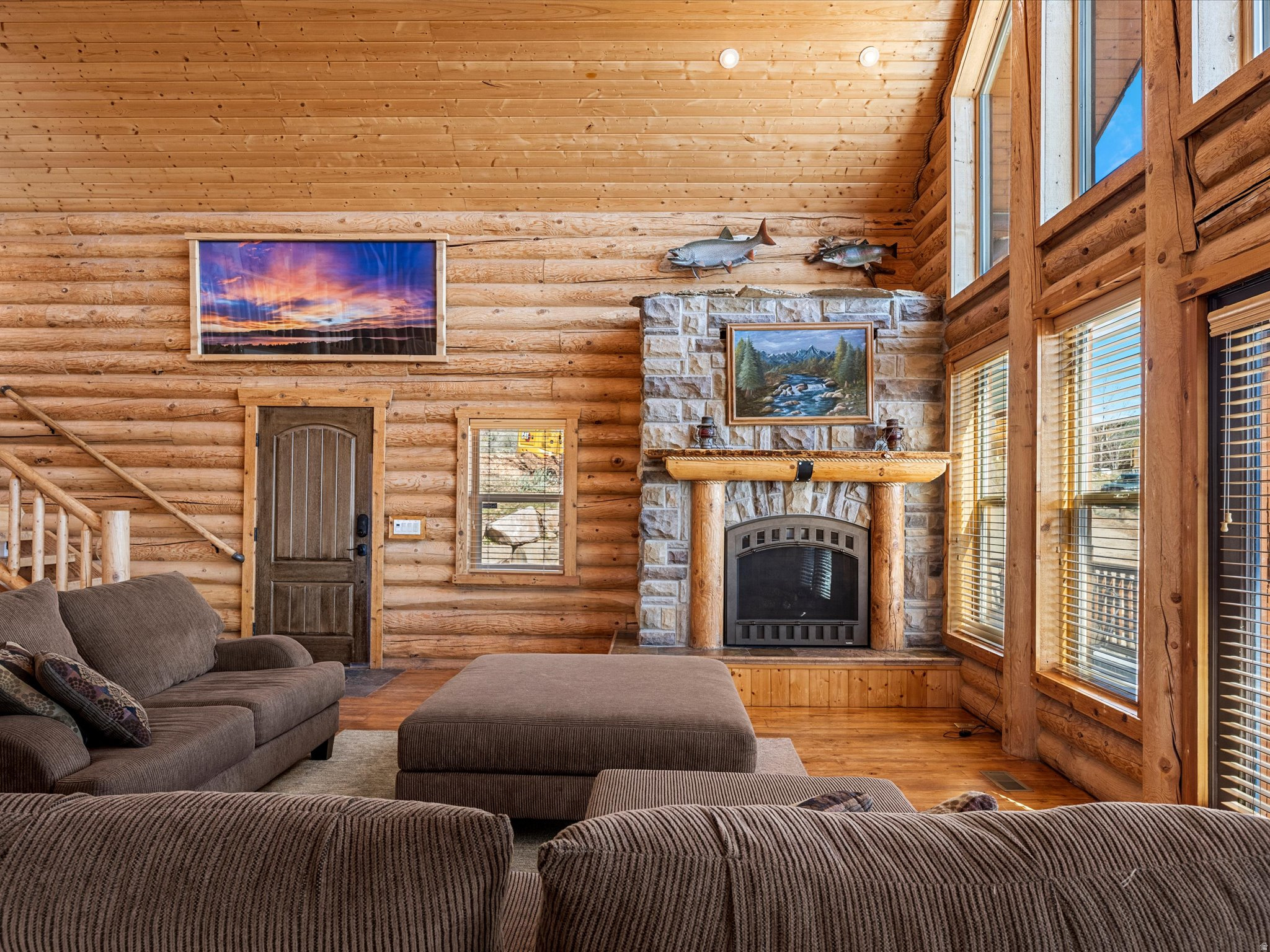 OMEGA SUB 2 - Residential