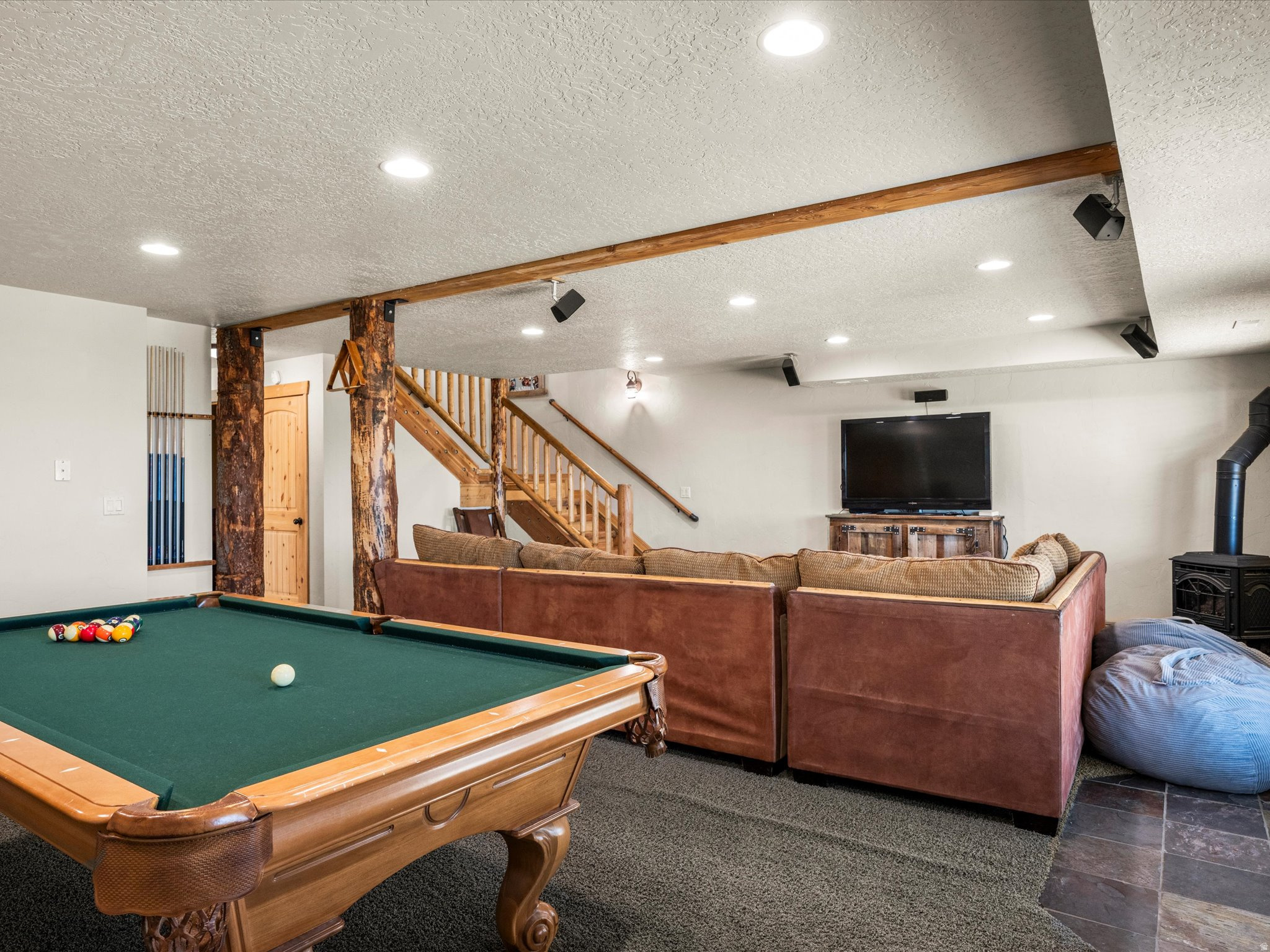 OMEGA SUB 2 - Residential