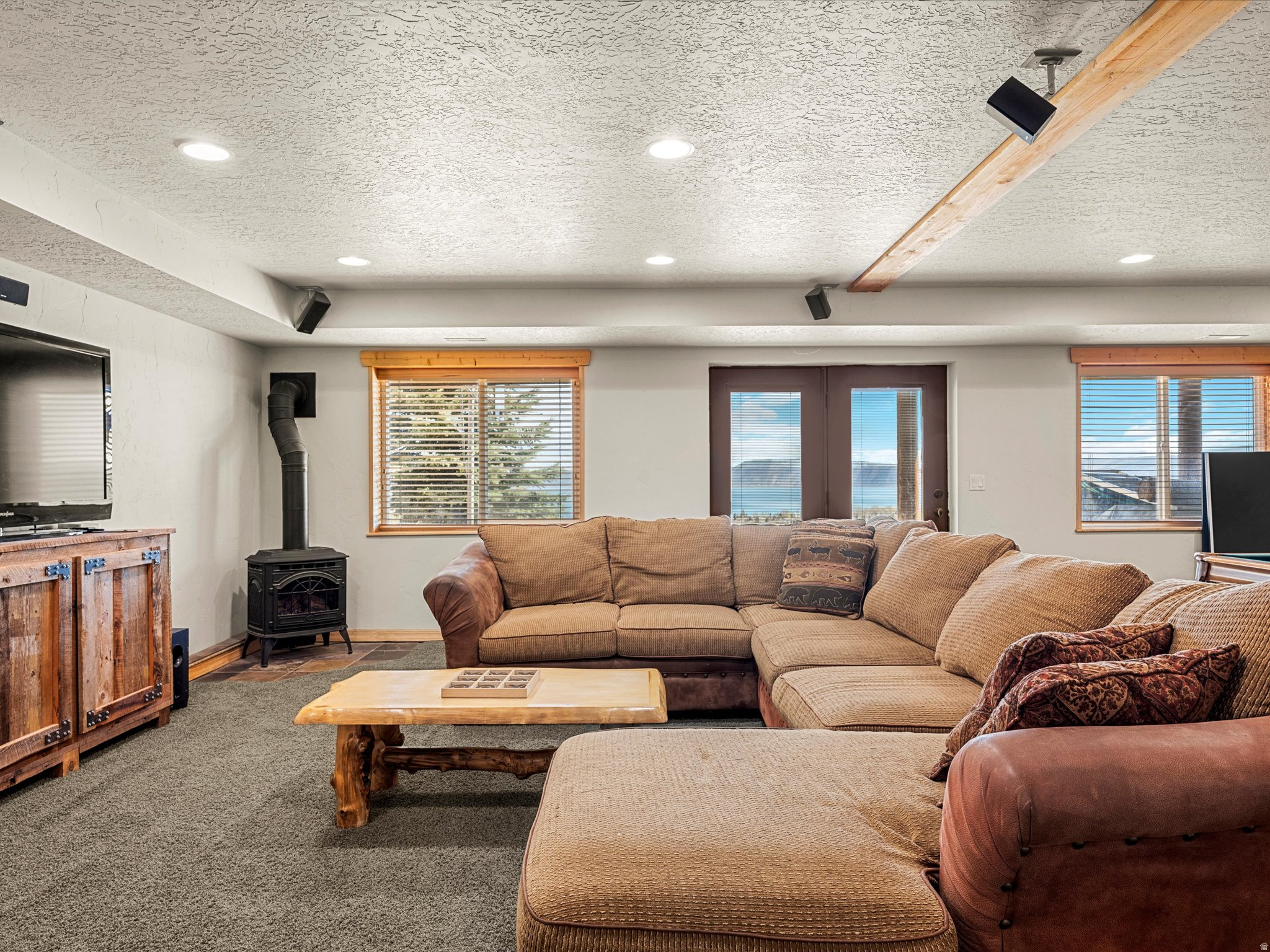 OMEGA SUB 2 - Residential