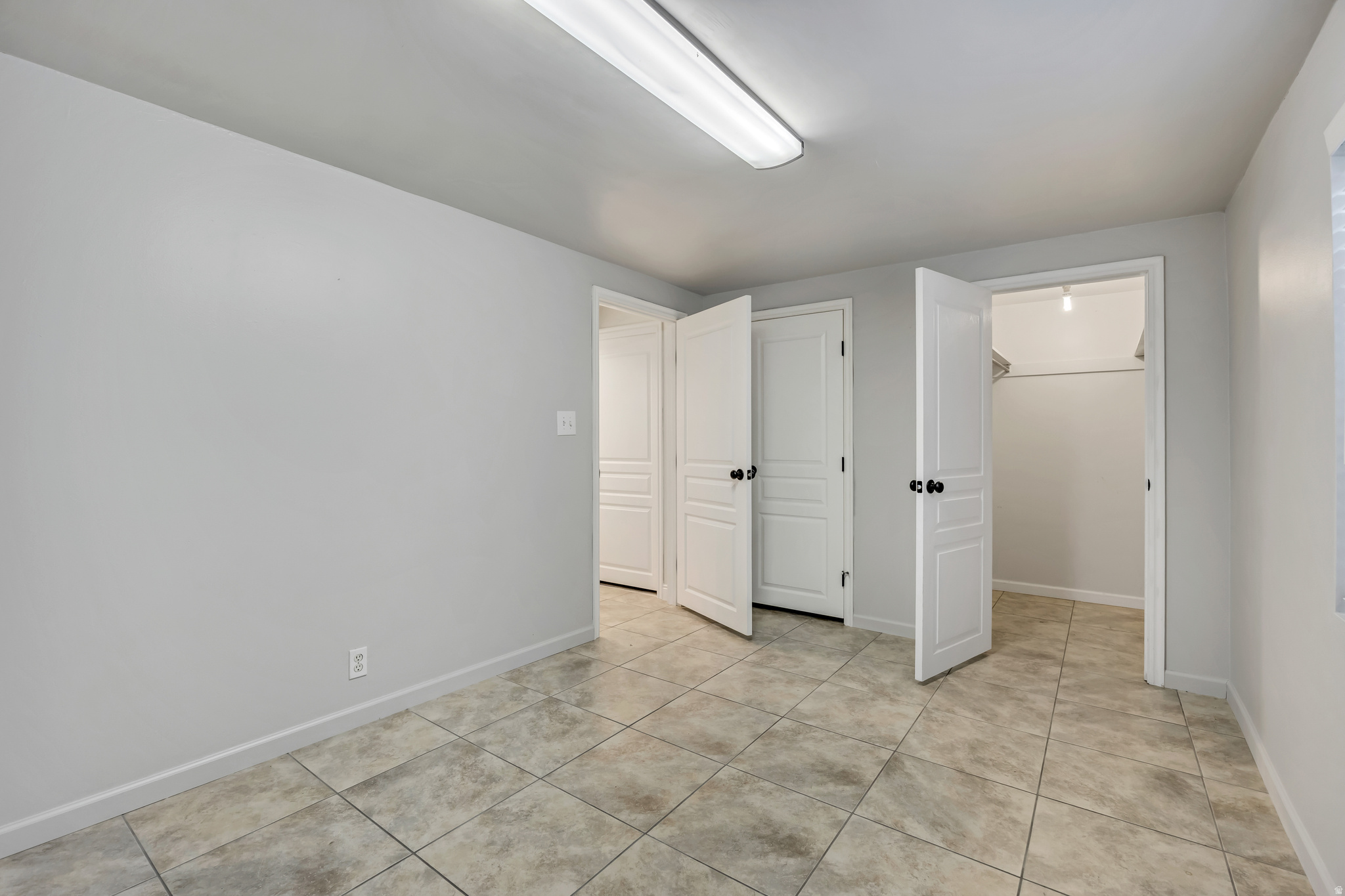 WOODBRIDGE - Residential