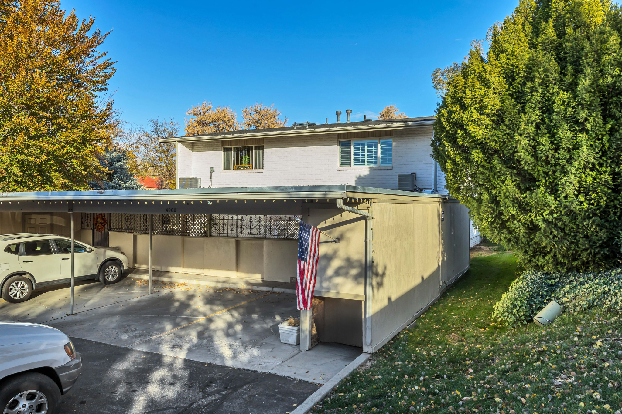 WOODBRIDGE - Residential