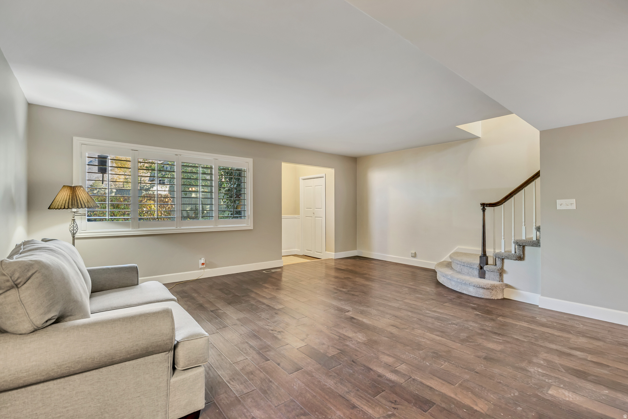 WOODBRIDGE - Residential