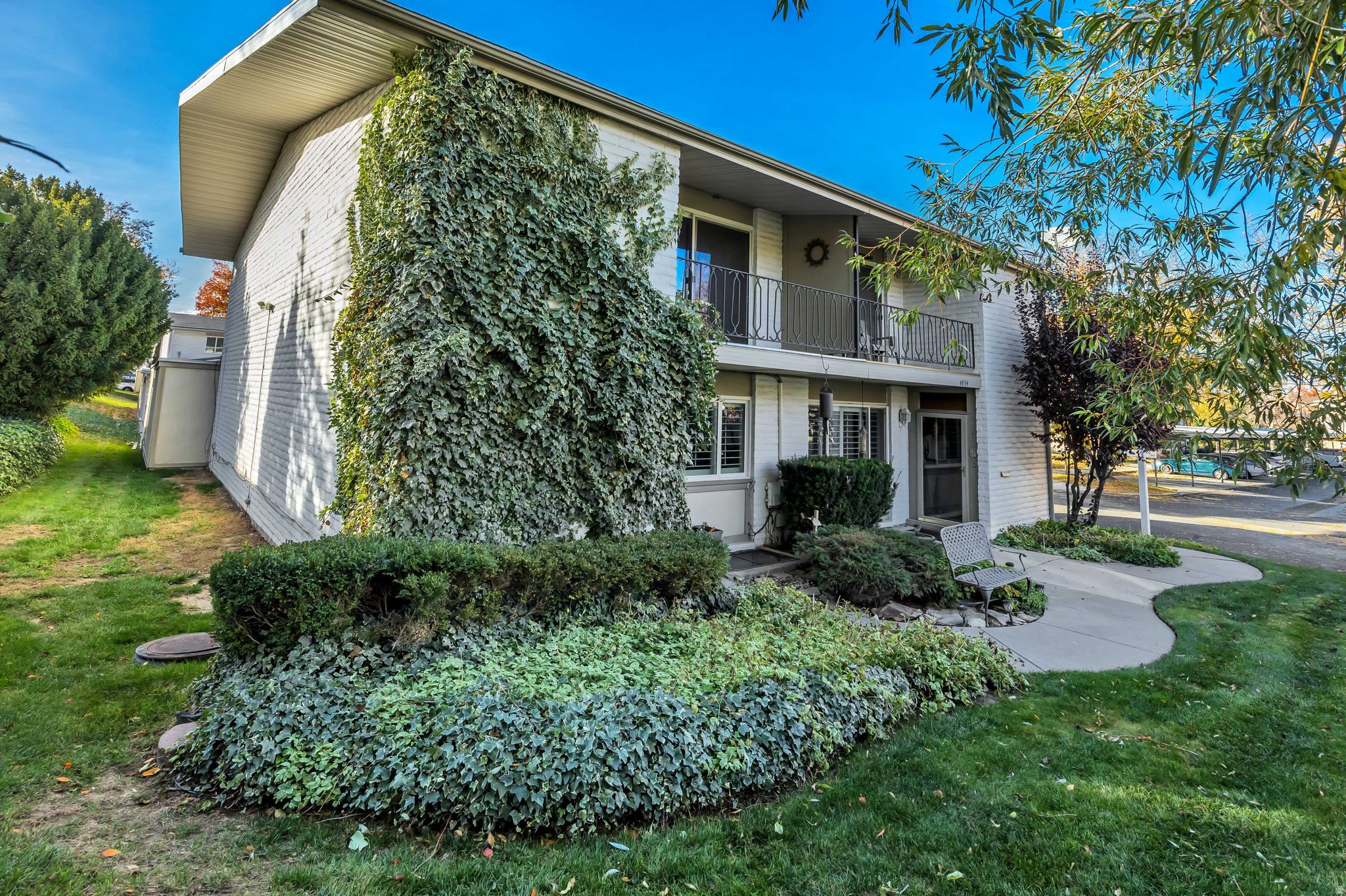 WOODBRIDGE - Residential