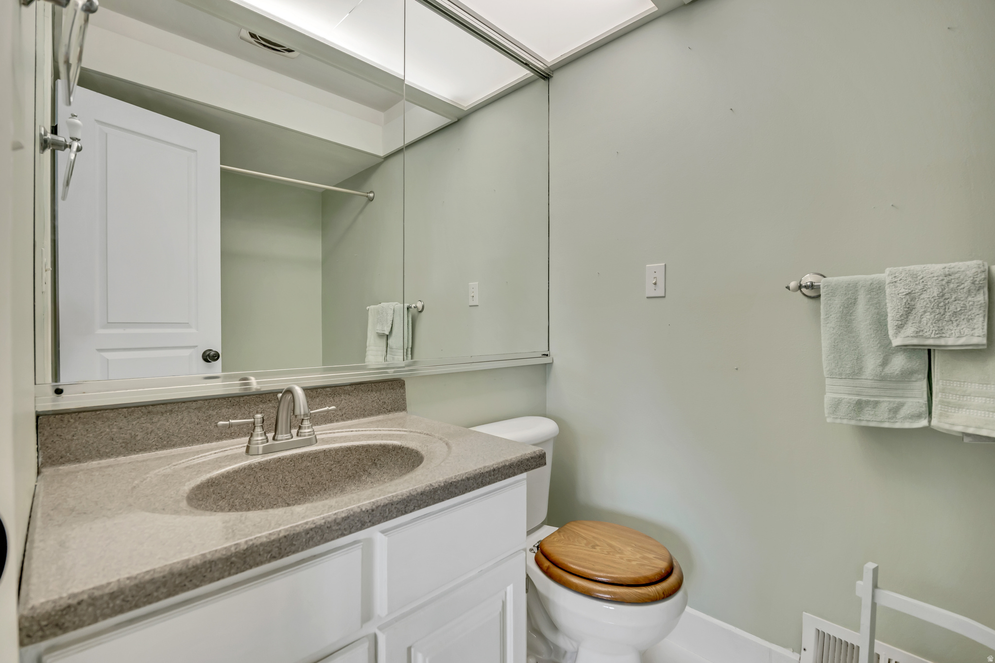 WOODBRIDGE - Residential