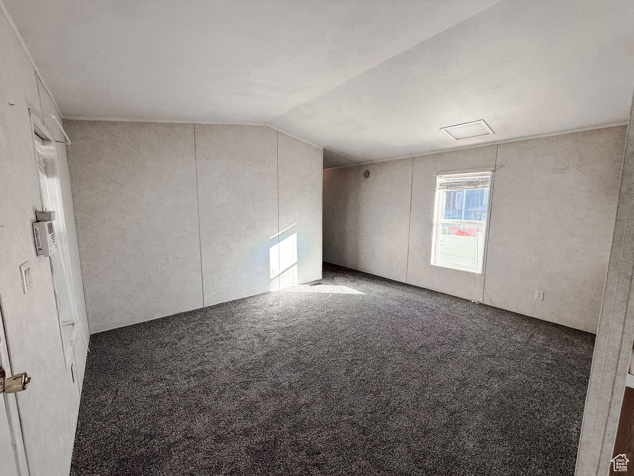 HIDDEN GLEN MOBILE ESTATES - Residential