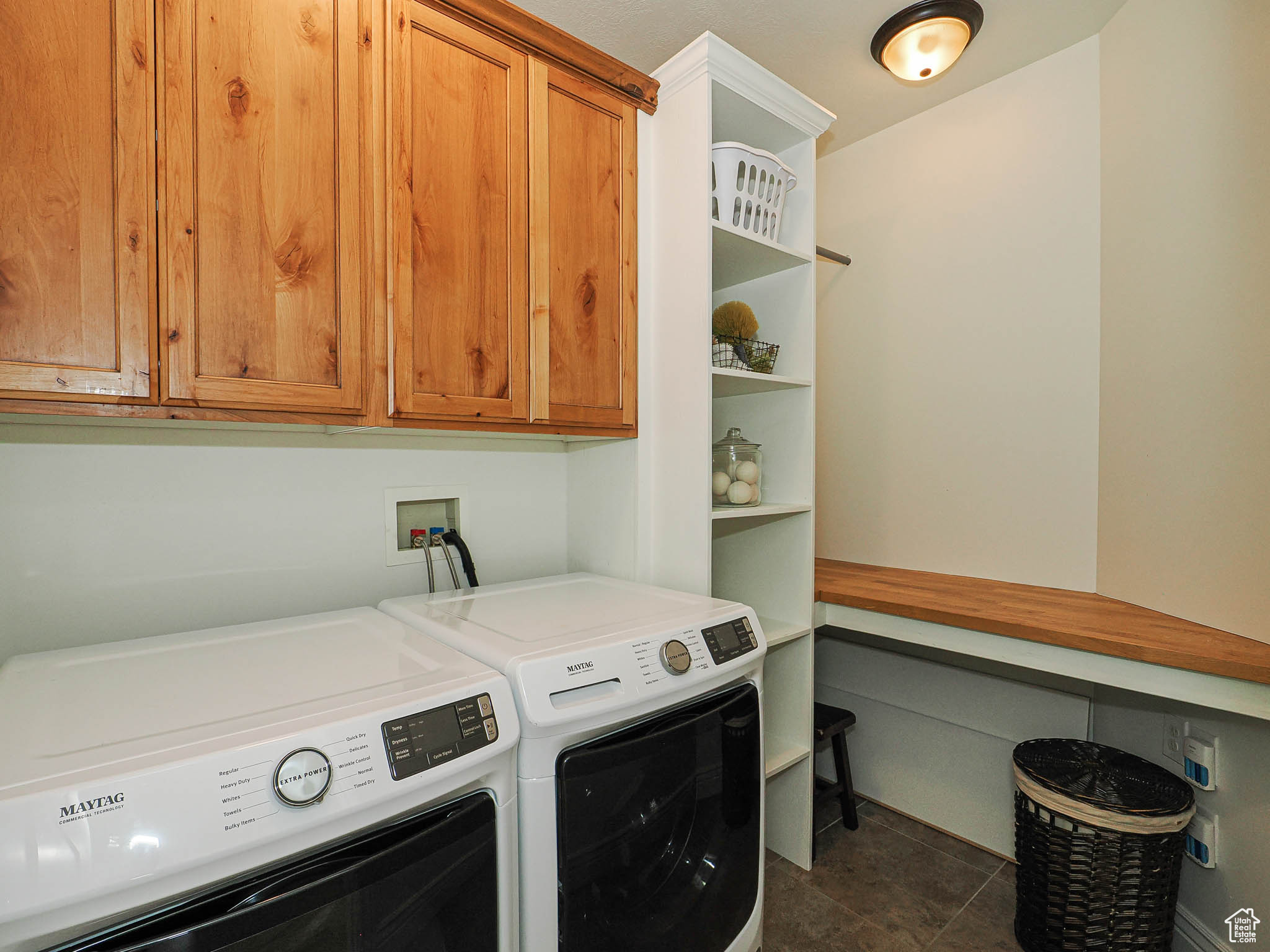 INDIAN HOLLOW - Residential