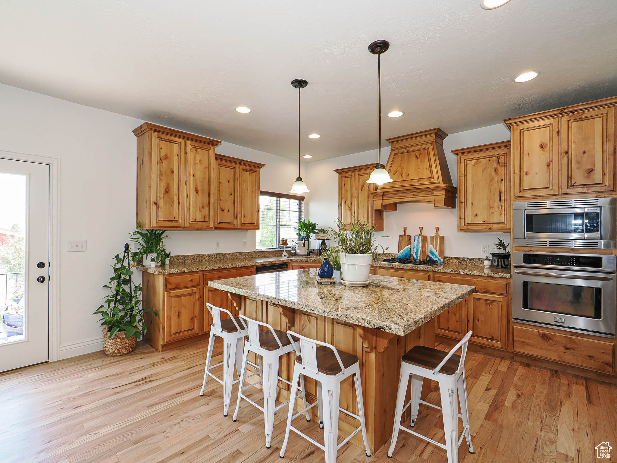 INDIAN HOLLOW - Residential