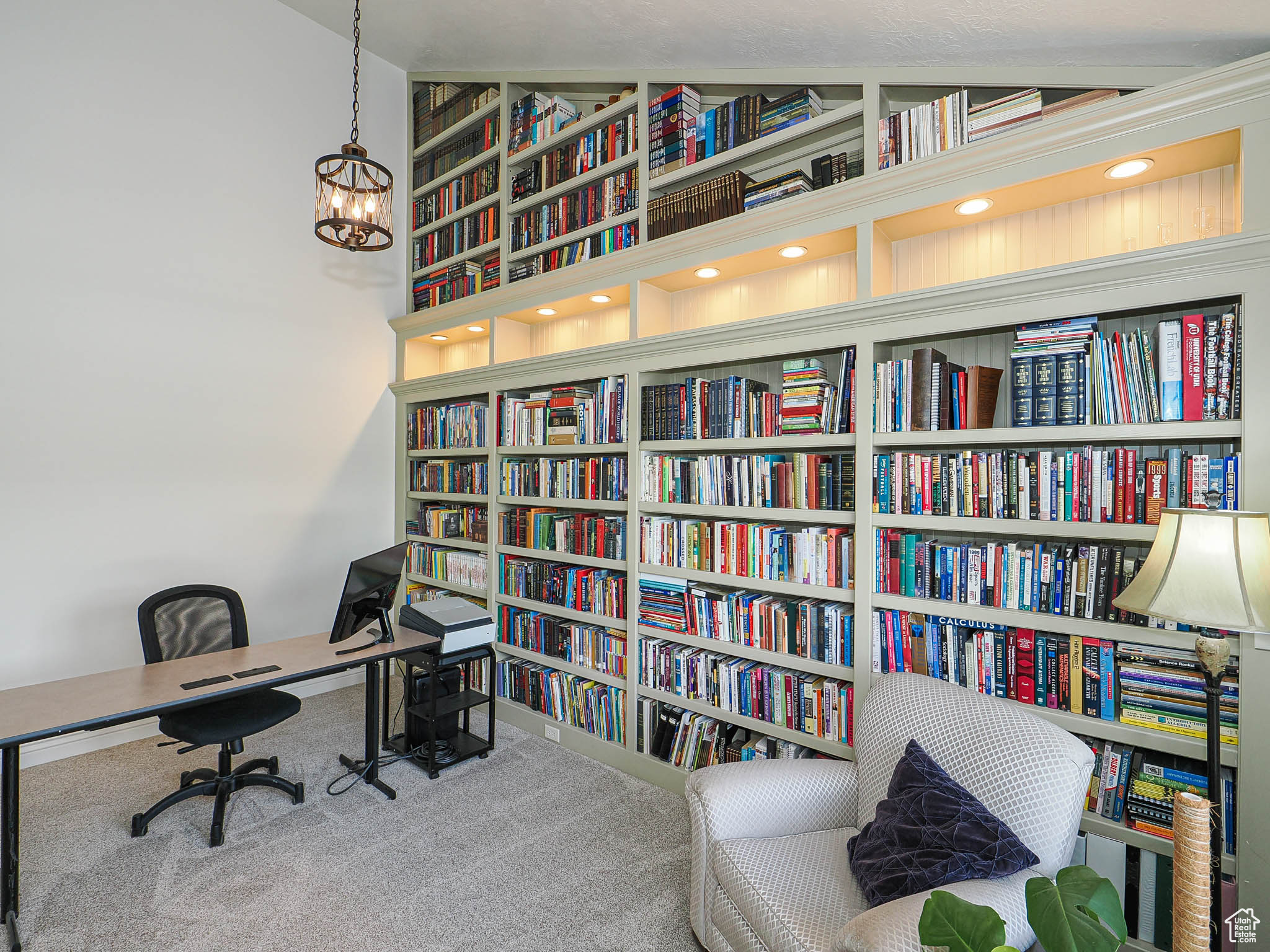 INDIAN HOLLOW - Residential