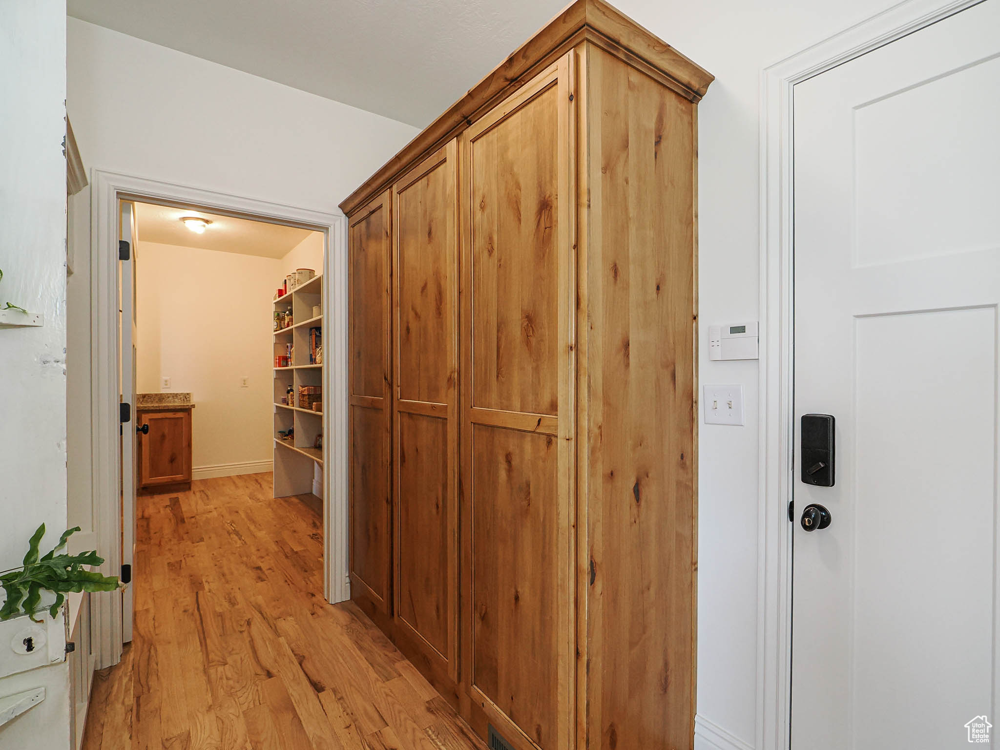 INDIAN HOLLOW - Residential