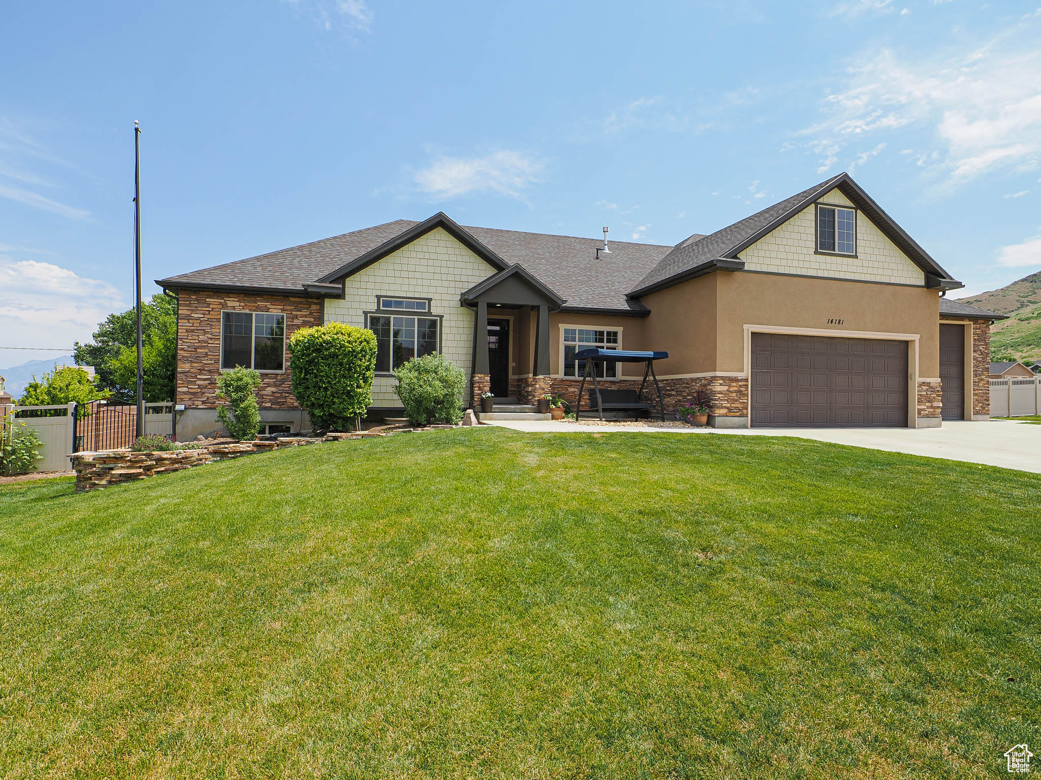 INDIAN HOLLOW - Residential