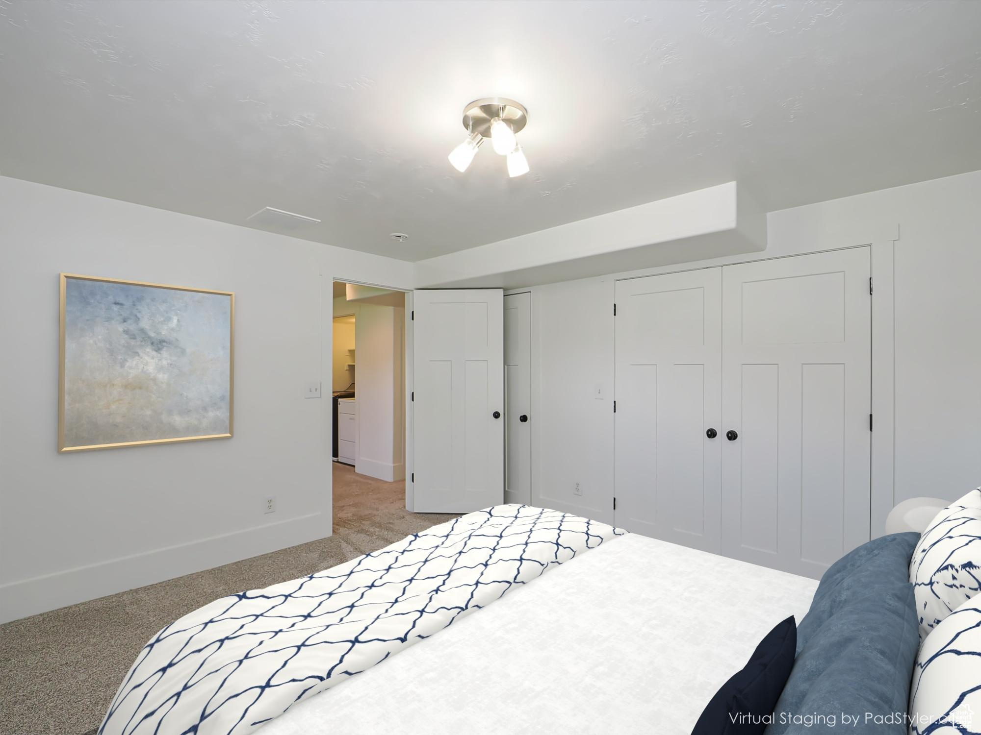 INDIAN HOLLOW - Residential