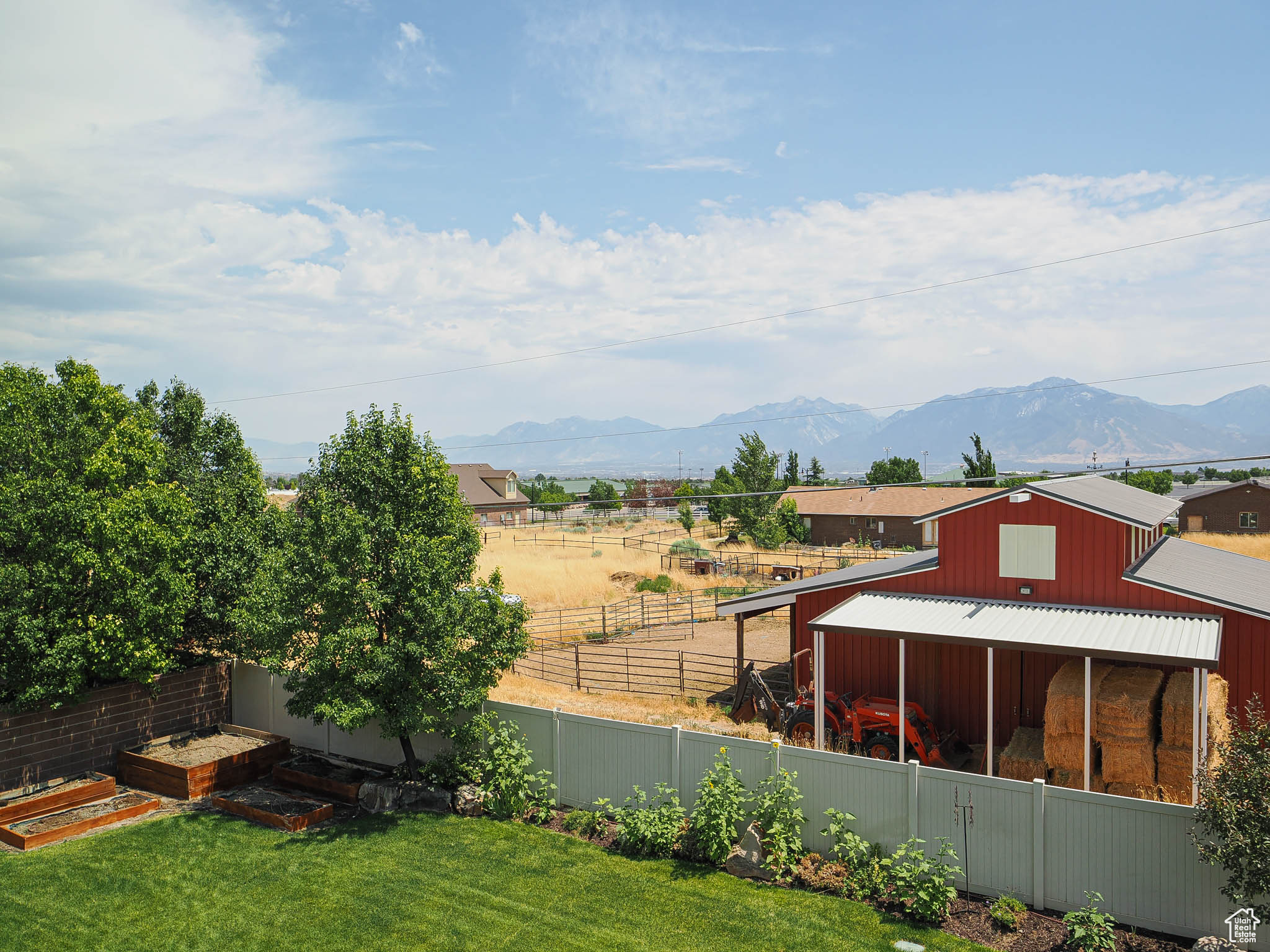 INDIAN HOLLOW - Residential