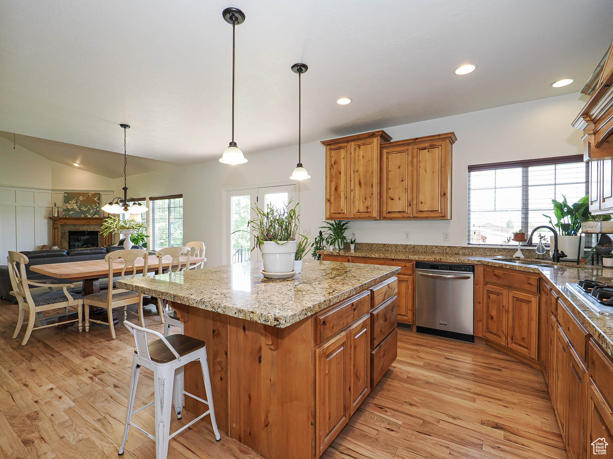 INDIAN HOLLOW - Residential