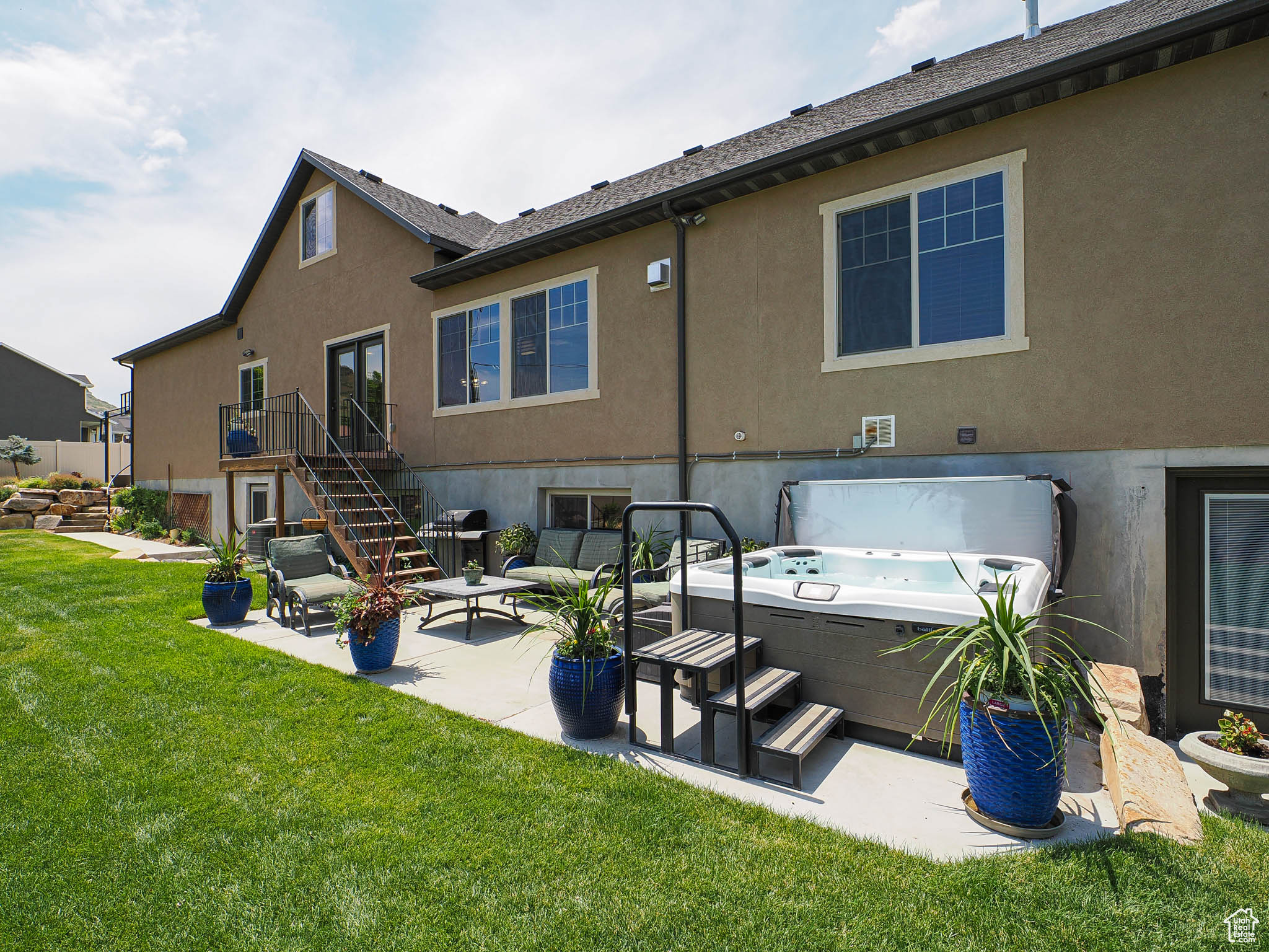 INDIAN HOLLOW - Residential